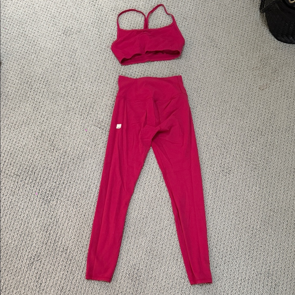 Vuori Hot Pink Workout Set - Sports Bra & Leggings